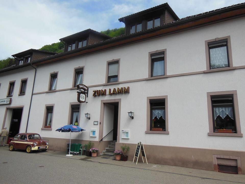 Hotel Gasthaus Lamm Todtnau Exterior foto